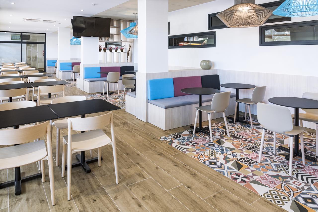 Aparthotel Marinada Salou Bagian luar foto